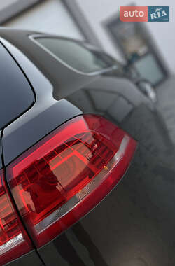 Універсал Volkswagen Passat 2012 в 