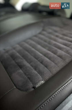 Універсал Volkswagen Passat 2012 в 