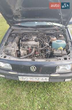 Универсал Volkswagen Passat 1992 в Ровно