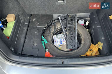 Универсал Volkswagen Passat 2009 в 