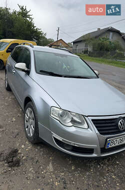 Універсал Volkswagen Passat 2005 в Бучачі