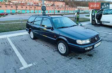 Універсал Volkswagen Passat 1996 в Харкові