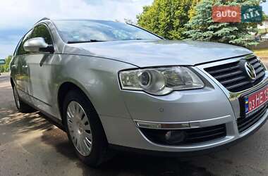 Універсал Volkswagen Passat 2009 в 