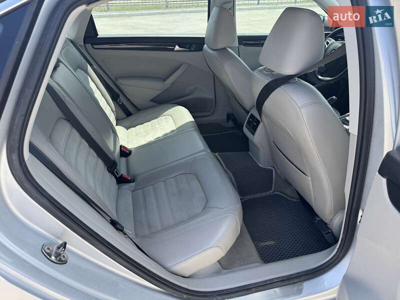 Седан Volkswagen Passat 2014 в Вознесенске