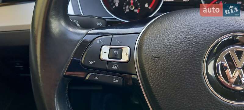 Універсал Volkswagen Passat 2017 в Новому Розділі