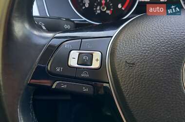 Универсал Volkswagen Passat 2017 в 