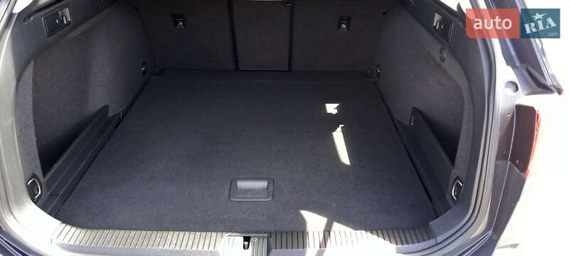 Універсал Volkswagen Passat 2017 в Новому Розділі