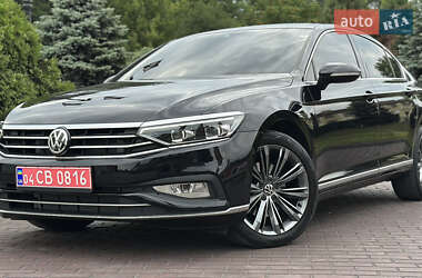 Седан Volkswagen Passat 2020 в Дніпрі