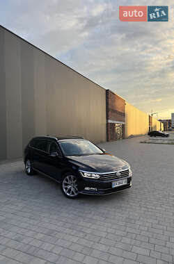 Універсал Volkswagen Passat 2014 в Хмельницькому
