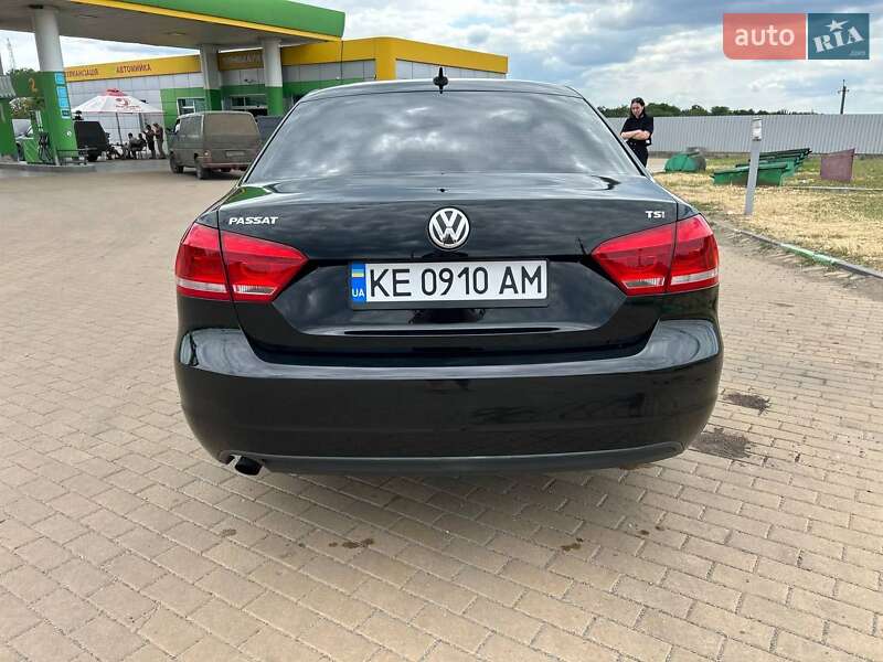 Седан Volkswagen Passat 2014 в Кам'янському