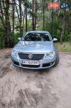 Універсал Volkswagen Passat 2007 в Києві
