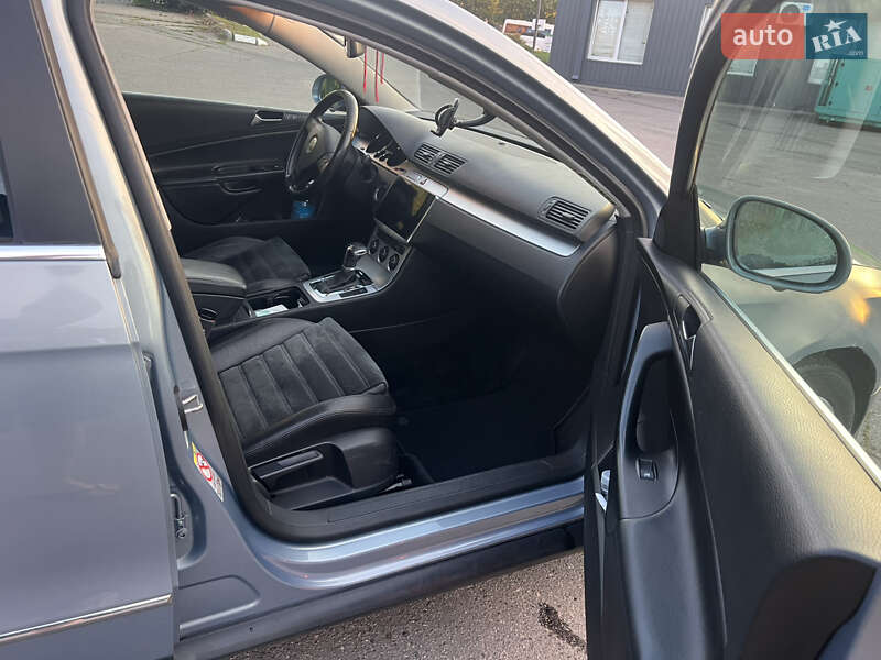 Універсал Volkswagen Passat 2008 в Харкові