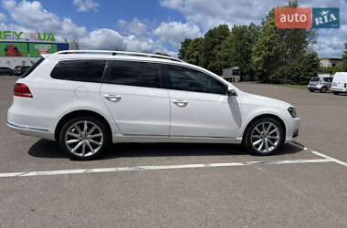 Універсал Volkswagen Passat 2011 в 
