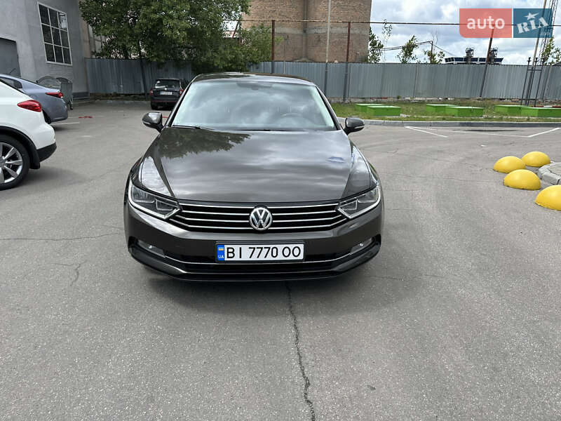 Седан Volkswagen Passat 2018 в Полтаве фото 5 Седан Volkswagen Passat 2018 в Полтаве