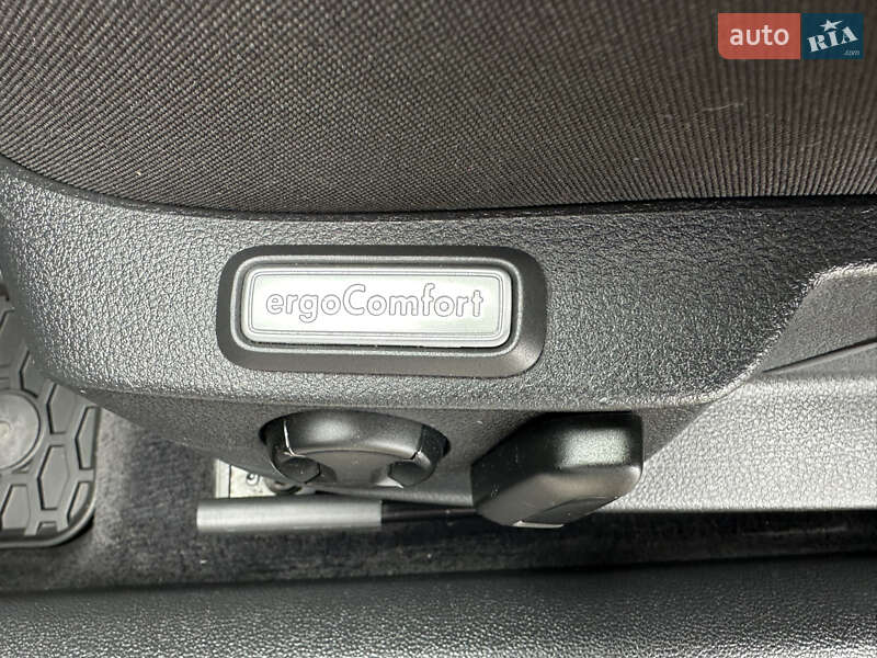 Седан Volkswagen Passat 2018 в Полтаве фото 18 Седан Volkswagen Passat 2018 в Полтаве