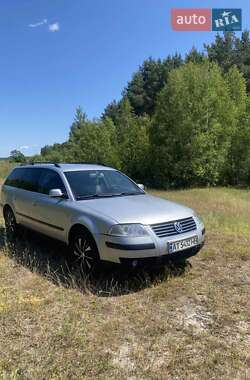 Универсал Volkswagen Passat 2002 в Дубечно