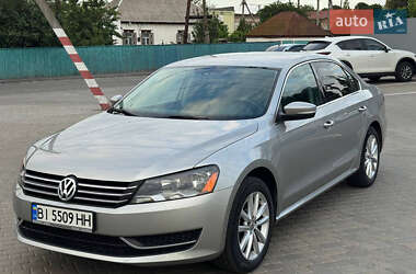 Седан Volkswagen Passat 2013 в Кременчуге