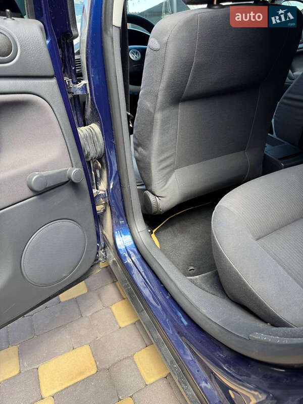 Універсал Volkswagen Passat 2005 в Гайвороні