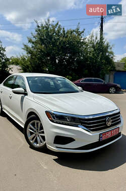 Седан Volkswagen Passat 2020 в Одессе