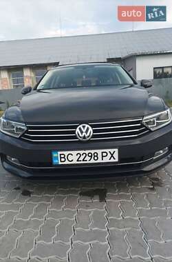 Універсал Volkswagen Passat 2017 в Меденичах