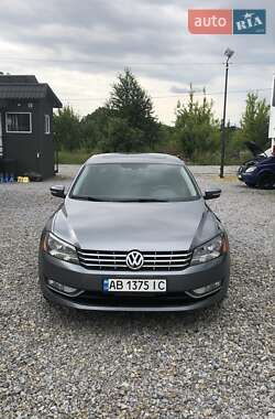 Седан Volkswagen Passat 2012 в Виннице