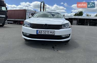 Седан Volkswagen Passat 2013 в 