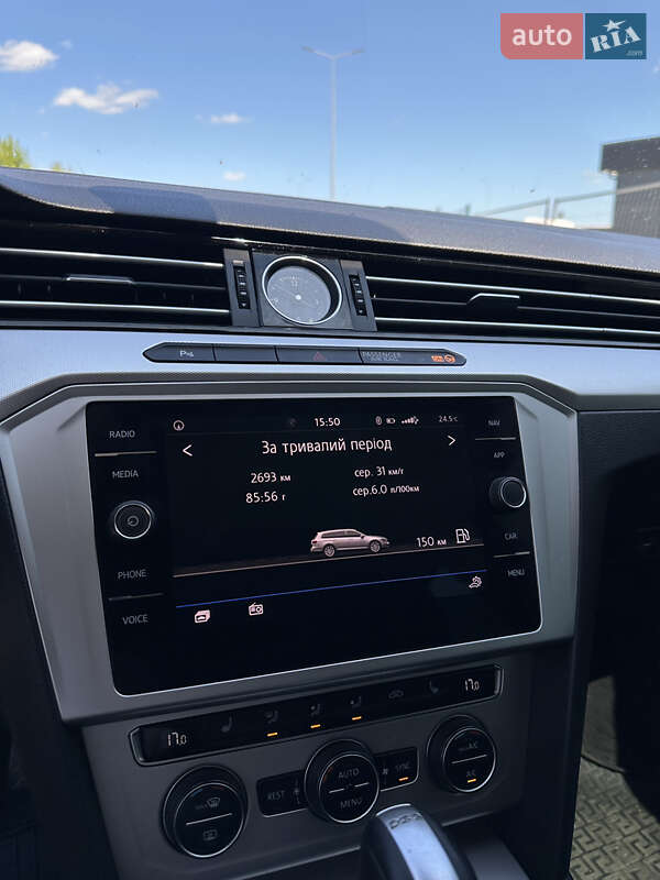 Универсал Volkswagen Passat 2018 в Дубно фото 41 Универсал Volkswagen Passat 2018 в Дубно