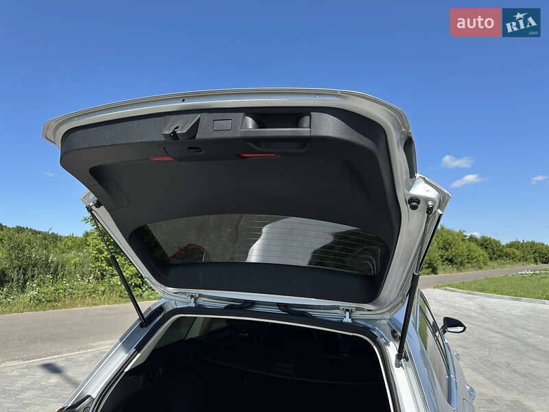 Универсал Volkswagen Passat 2018 в Дубно фото 48 Универсал Volkswagen Passat 2018 в Дубно