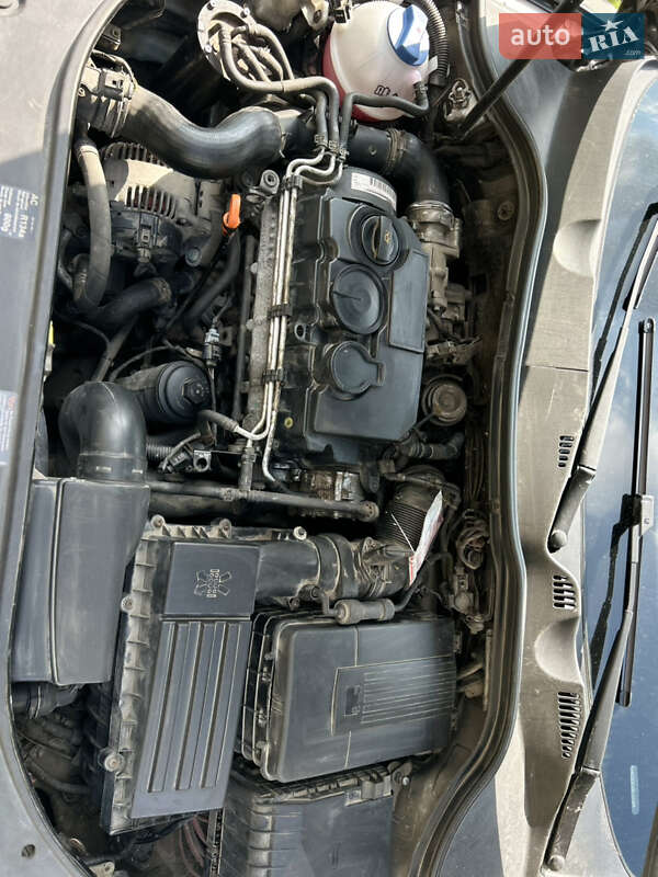 Універсал Volkswagen Passat 2005 в Тернополі