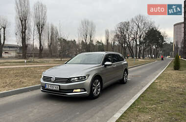 Универсал Volkswagen Passat 2015 в Чернигове