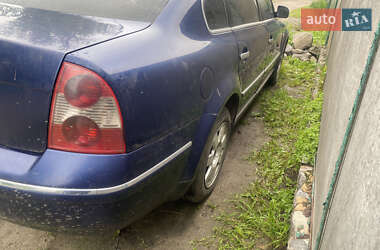 Седан Volkswagen Passat 2002 в Полтаві