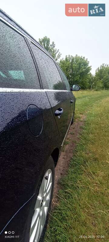 Универсал Volkswagen Passat 2010 в Недригайлове