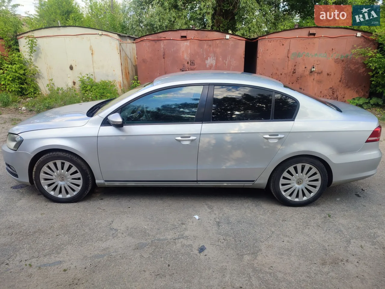2011 Volkswagen Passat - мініатюра 12