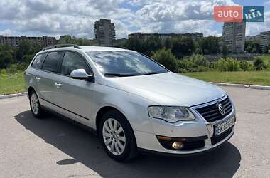 Універсал Volkswagen Passat 2006 в Рівному