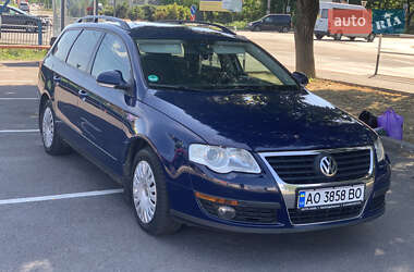 Універсал Volkswagen Passat 2008 в Мукачевому