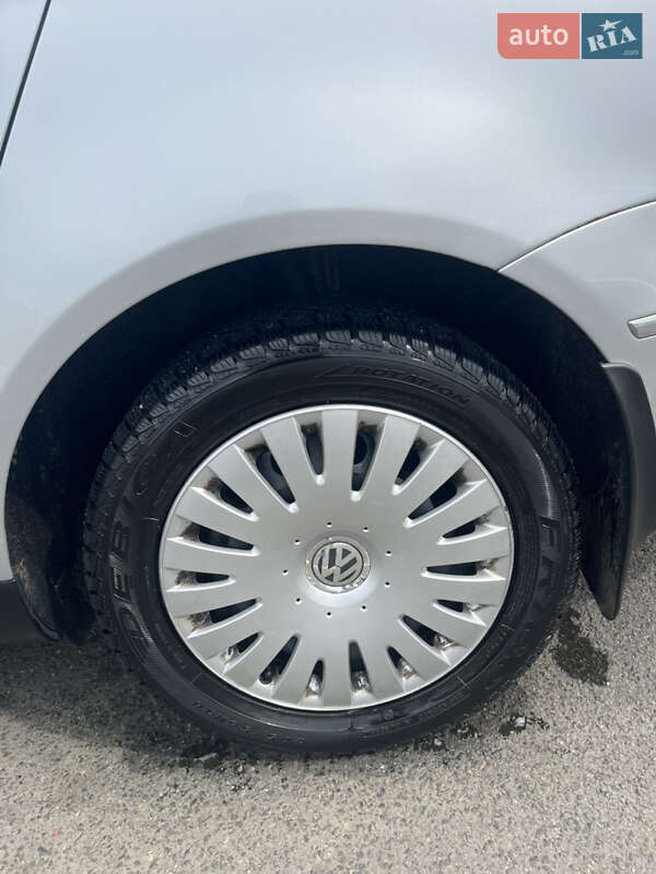 Седан Volkswagen Passat 2008 в Києві