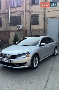Седан Volkswagen Passat 2013 в Запорожье