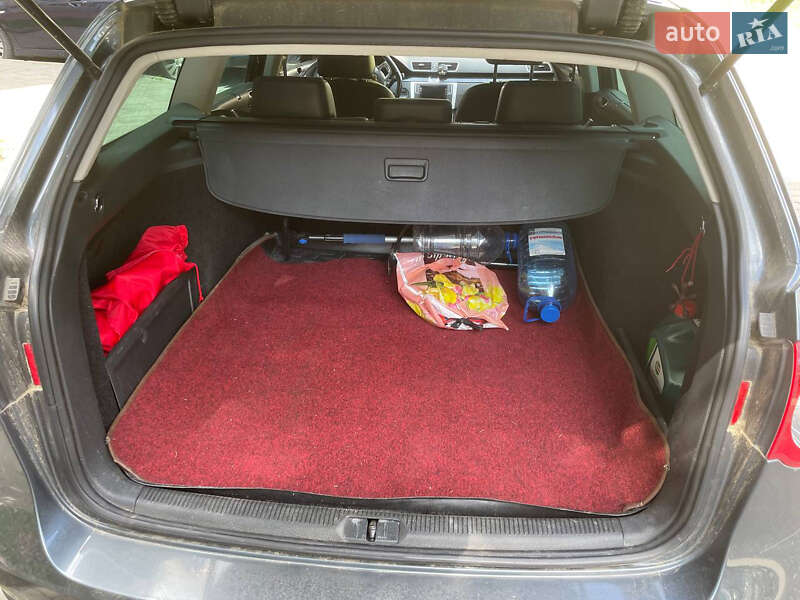 Универсал Volkswagen Passat 2010 в Львове