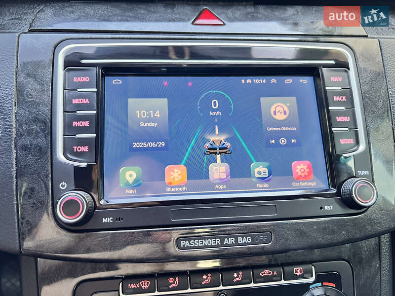 Седан Volkswagen Passat 2010 в Одессе