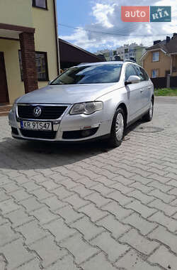 Універсал Volkswagen Passat 2006 в Києві