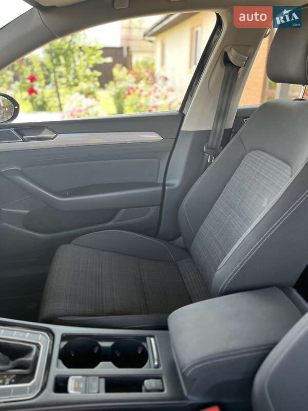 Универсал Volkswagen Passat 2020 в Смеле фото 24 Универсал Volkswagen Passat 2020 в Смеле