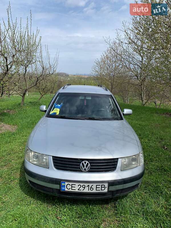 Універсал Volkswagen Passat 2000 в Чернівцях