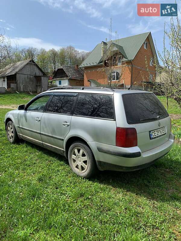 Універсал Volkswagen Passat 2000 в Чернівцях