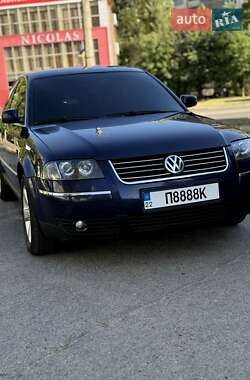 Седан Volkswagen Passat 2003 в Херсоне