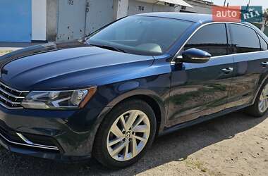 Седан Volkswagen Passat 2017 в Ізмаїлі