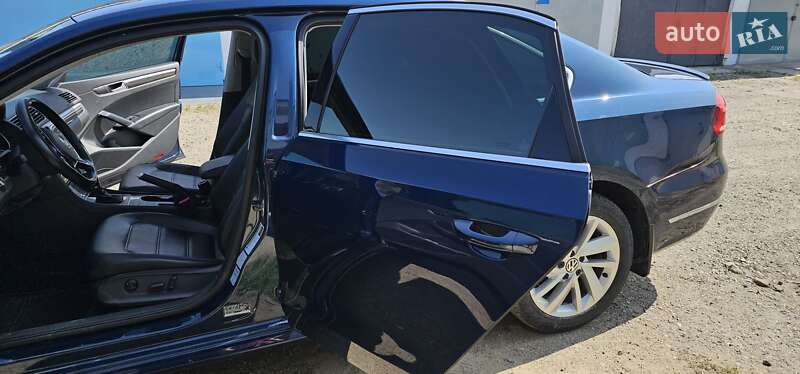 Седан Volkswagen Passat 2017 в Измаиле