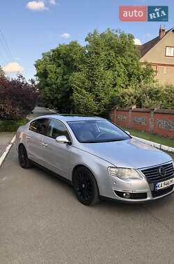 Седан Volkswagen Passat 2008 в Києві