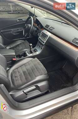 Седан Volkswagen Passat 2008 в Дніпрі