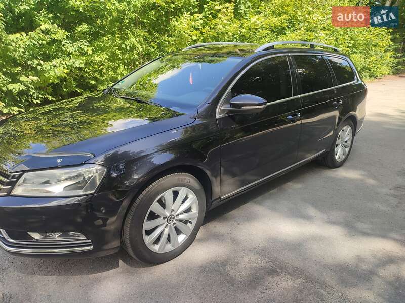 Volkswagen Passat 2011