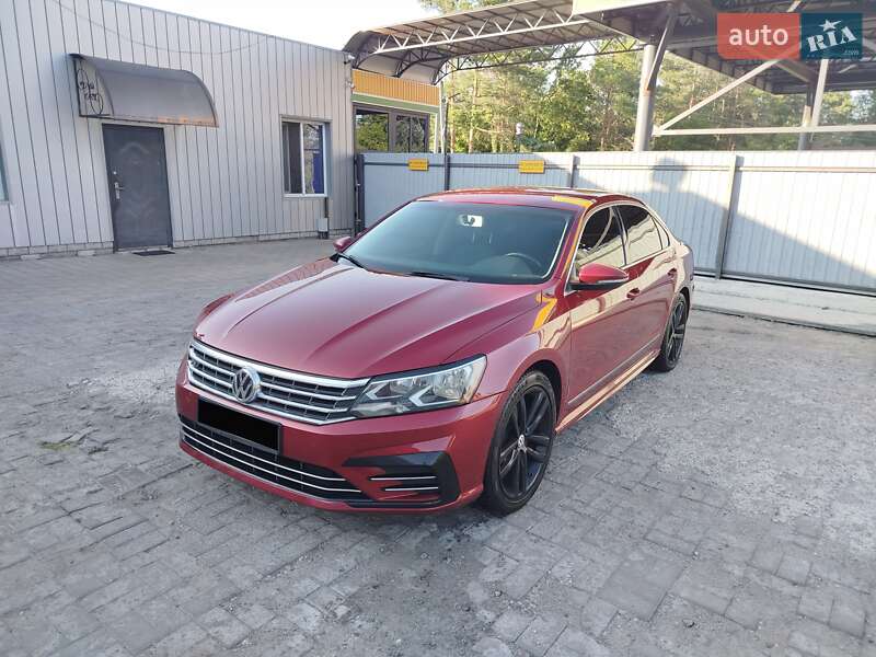 Седан Volkswagen Passat 2016 в Кагарлику